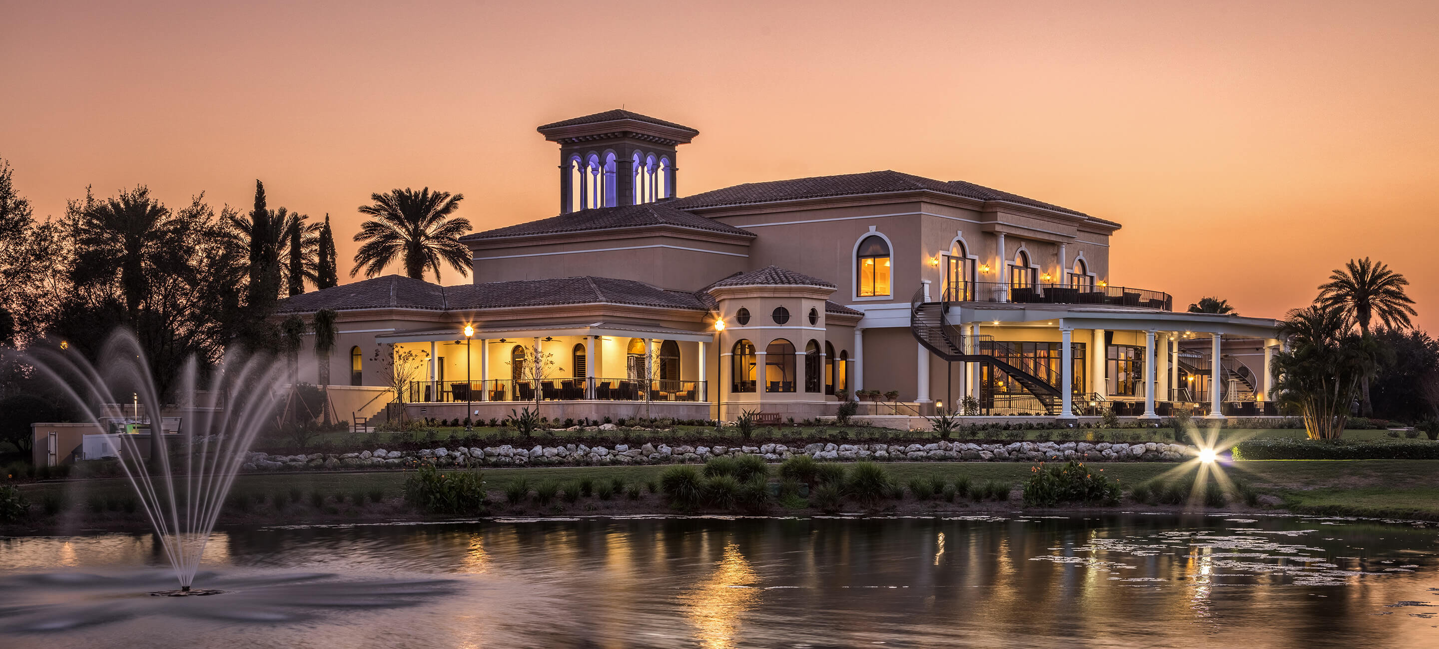 Lakewood Ranch Country Club clubhouse at dusk